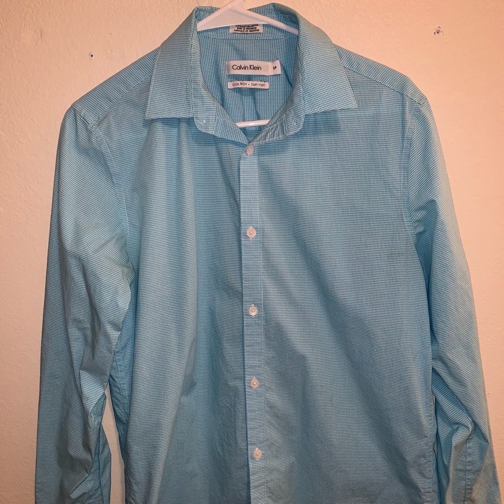 Calvin Klein Men’s Casual/Dress Shirt